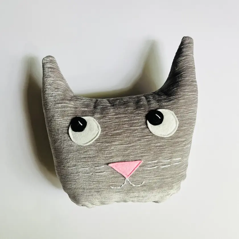 Cupcake - Gray Velvet Cat Head Pillow Friend