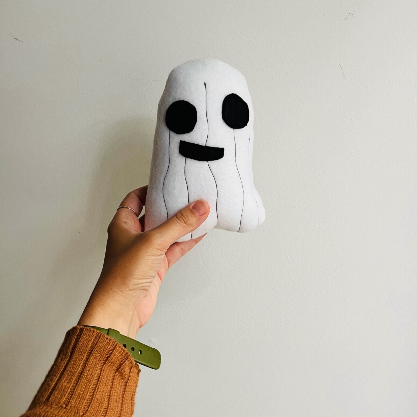 Personal Ghost - Pebbles